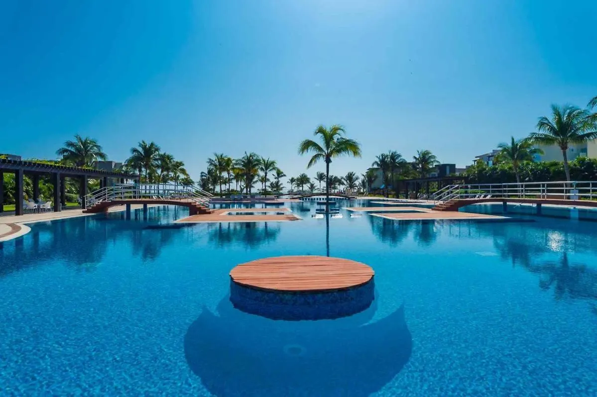 Luxury Apartment Blue Ocean Resort Mareazul Playa del Carmen