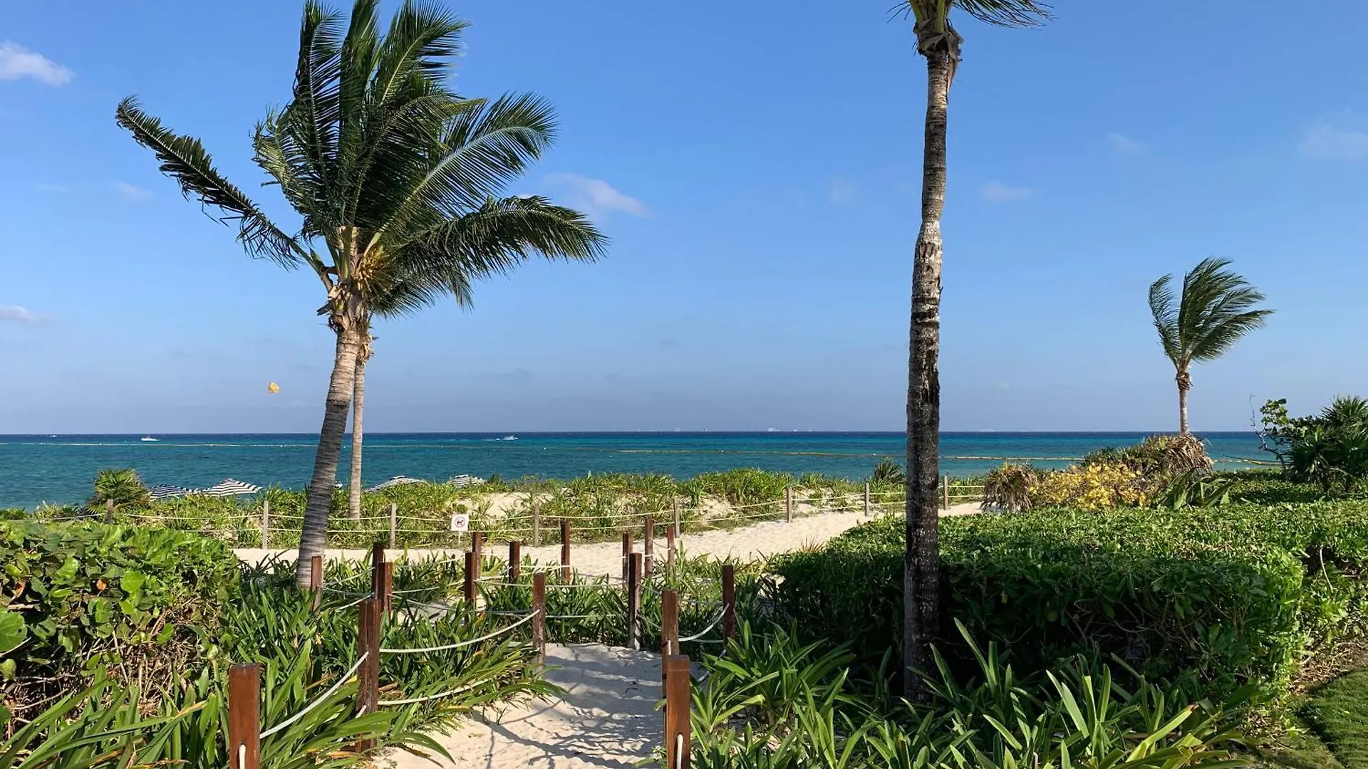 Luxury Apartment Blue Ocean Resort Mareazul Playa del Carmen